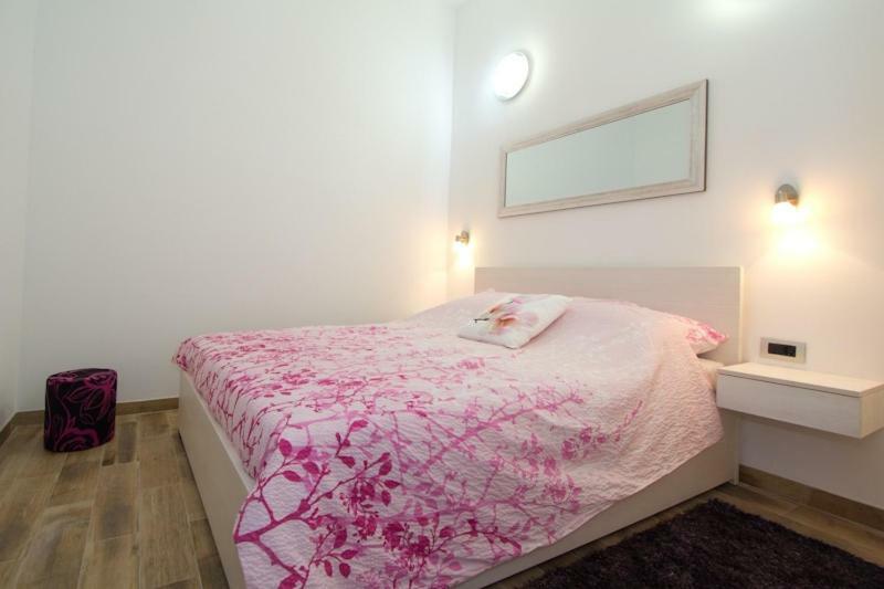 Apartment Radiant Orchid Poreč Exterior foto
